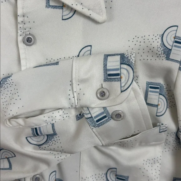 Vintage 1970's polyester shirt - Picture 3 of 6